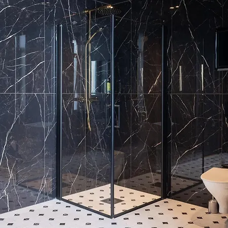 Apartmanhotel The 4*